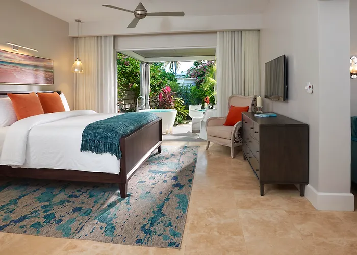 Sandals Royal Bahamian All Inclusive - Couples Only (Adults Only)